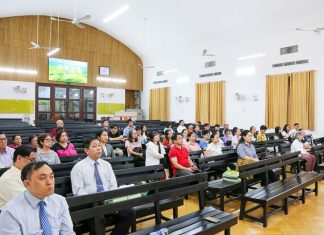 TP. HCM: Lễ Bế giảng Khóa 4 & Khai giảng Khóa 5 lớp Thánh Kinh Căn Bản Hoa Ngữ